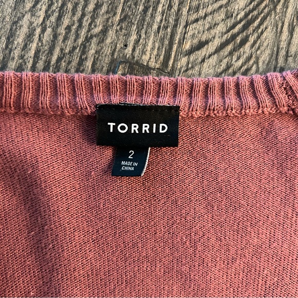 Torrid Pullover Knot Embellished Sweater Size 2 - Picture 7 of 10